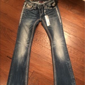 New! Rock Revival Jeans